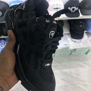 Balenciaga Trek